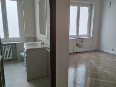 Piso con terraza en Almagro