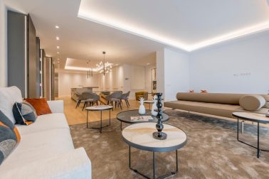 Excelente piso exterior con balcones en calle Cervantes (Centro)